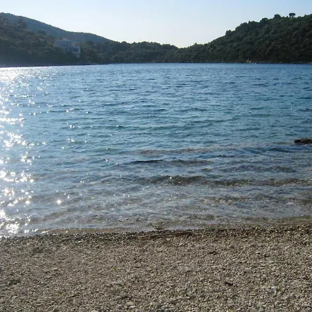 Spacious In With Shared Pool 100 M² Appartamento