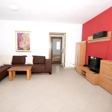 Spacious In With Shared Pool 100 M² Apartamento